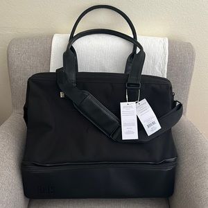 NWT Beis The Convertible Weekender